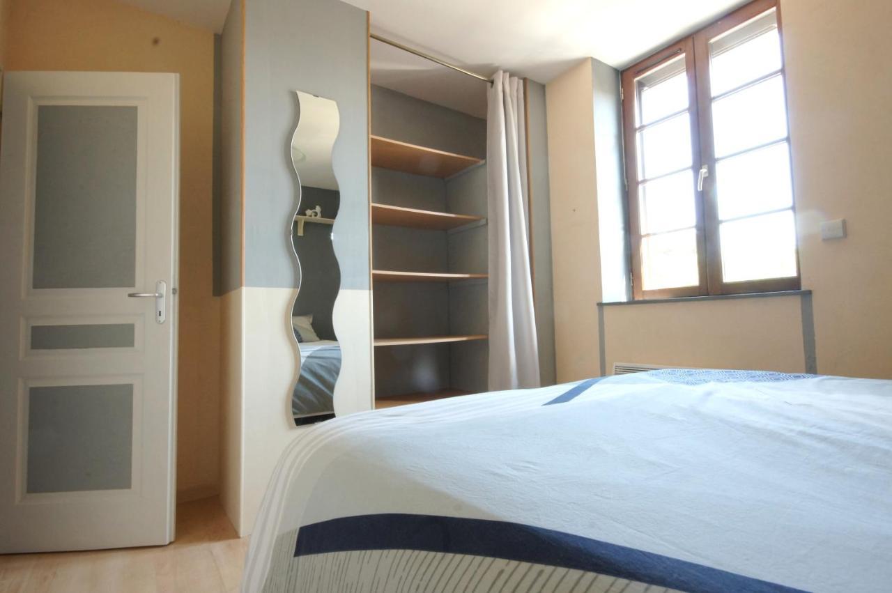 F2 Aux pieds des Thermes 3 étoiles Luxeuil-les-Bains Extérieur photo